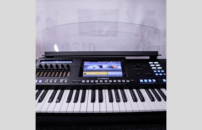 Used Yamaha Genos2 Keyboard & Speakers - Image 6